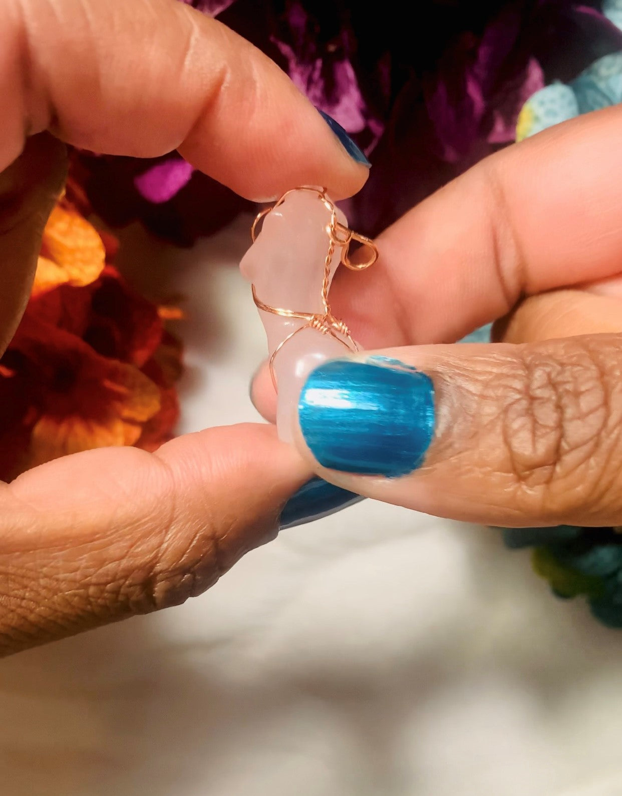 Rose Quartz Goddess Body Pendant (Wire Wrapped)