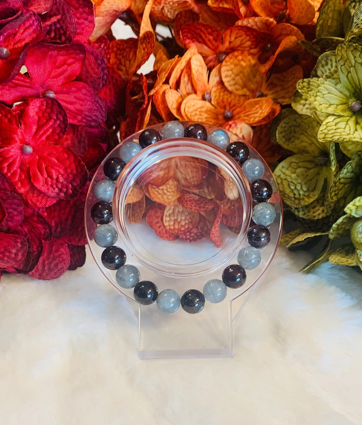 Garnet and Icy Gray Labradorite Bracelet