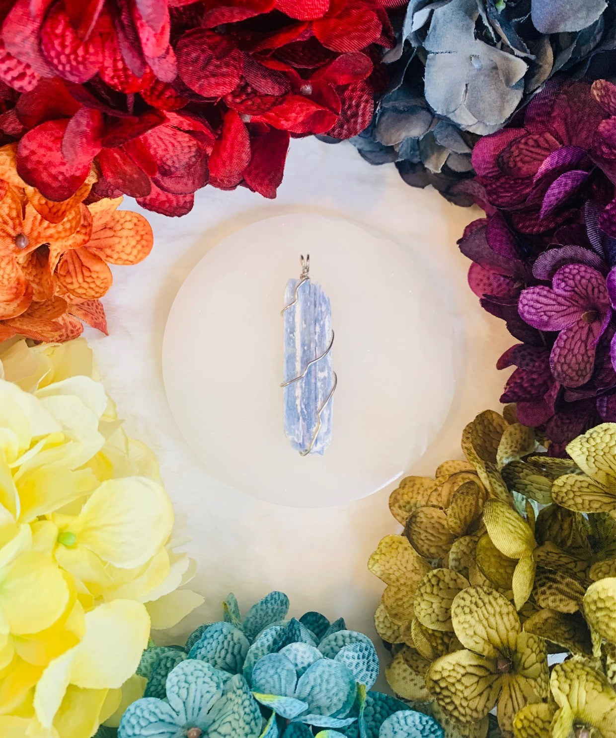 Blue Kyanite Pendant in Silver Wire