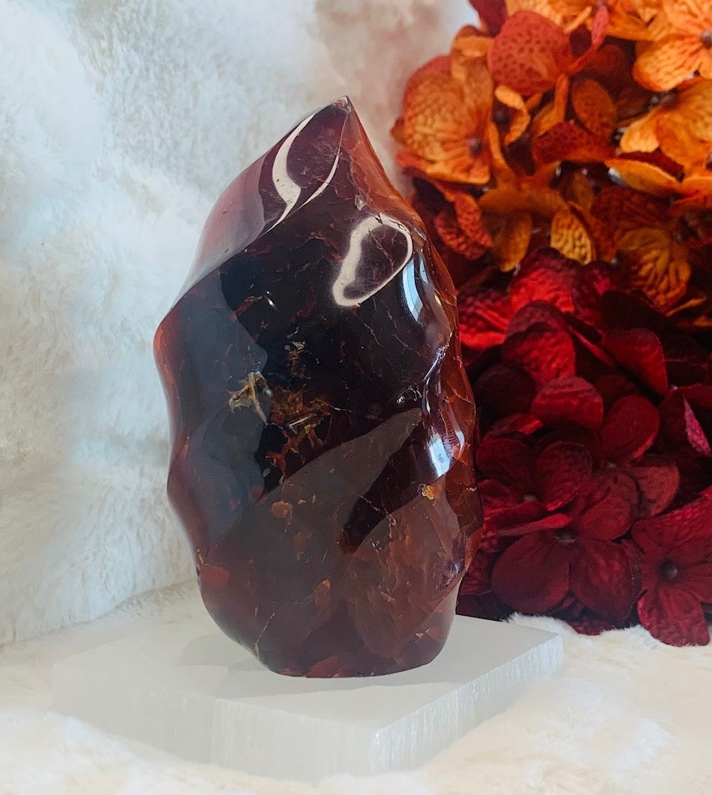 Carnelian Flame (4.5in)