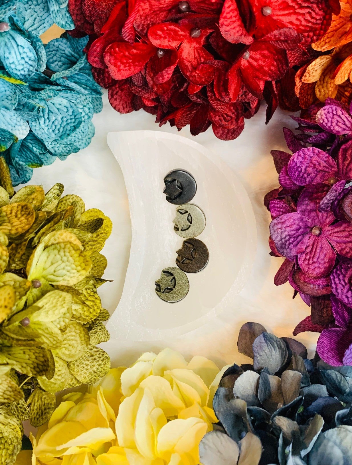 Golden Sheen Obsidian Moon with Star