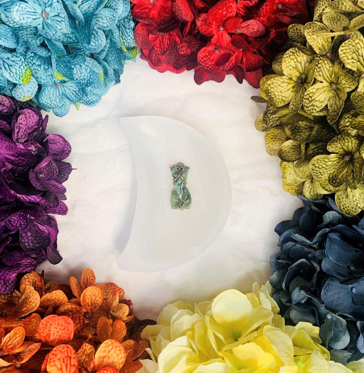 Nephrite Jade Goddess Body Pendant with Heart (Wire Wrapped)