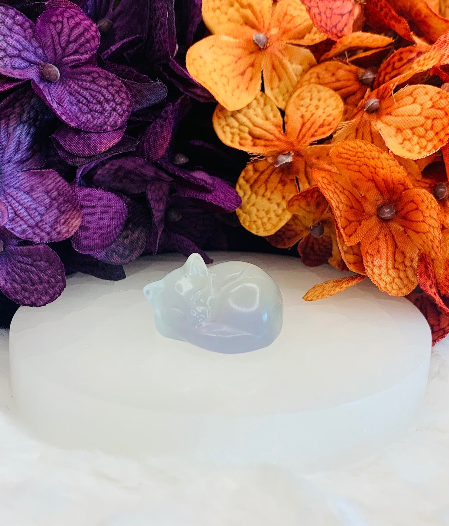 Green with Purple Fluorite Sleeping Cat