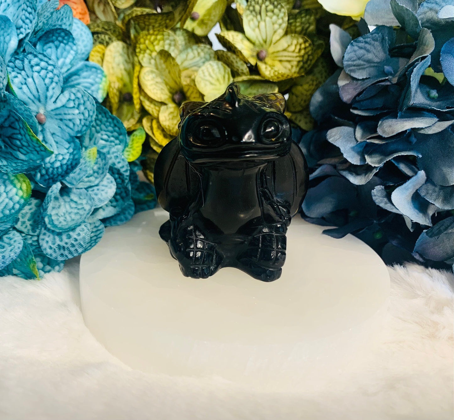 Black Obsidian Toothless (2in)