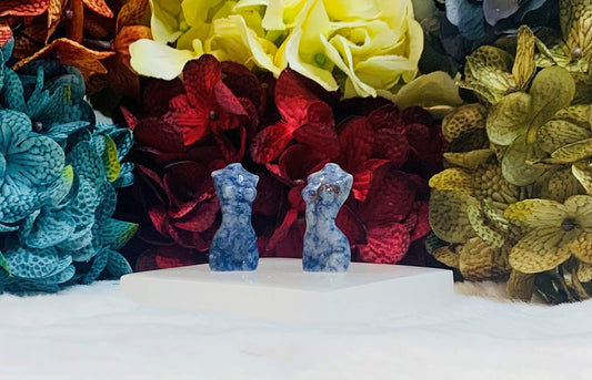 Sodalite Goddess Body